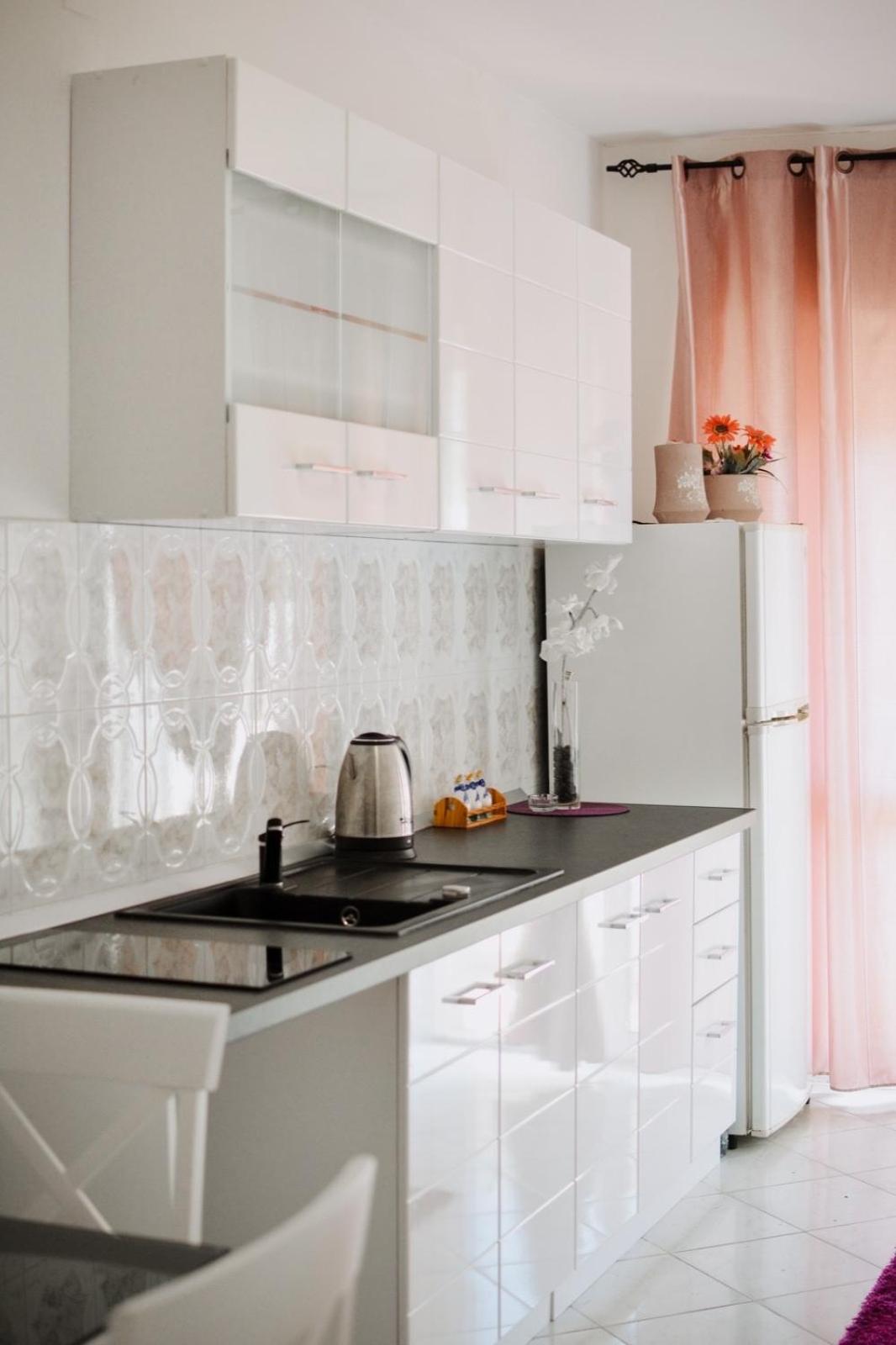 Villa Guci Улцинь Екстер'єр фото