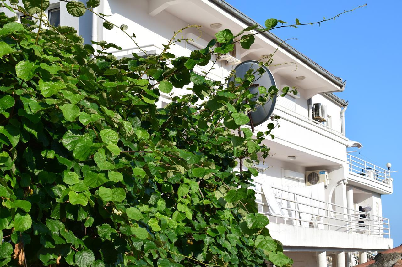 Villa Guci Улцинь Екстер'єр фото